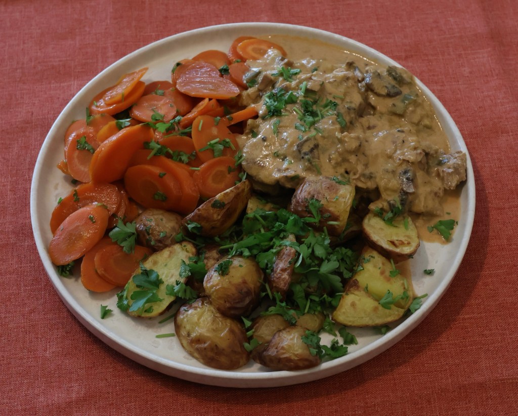 Mittagessen wie beschrieben.